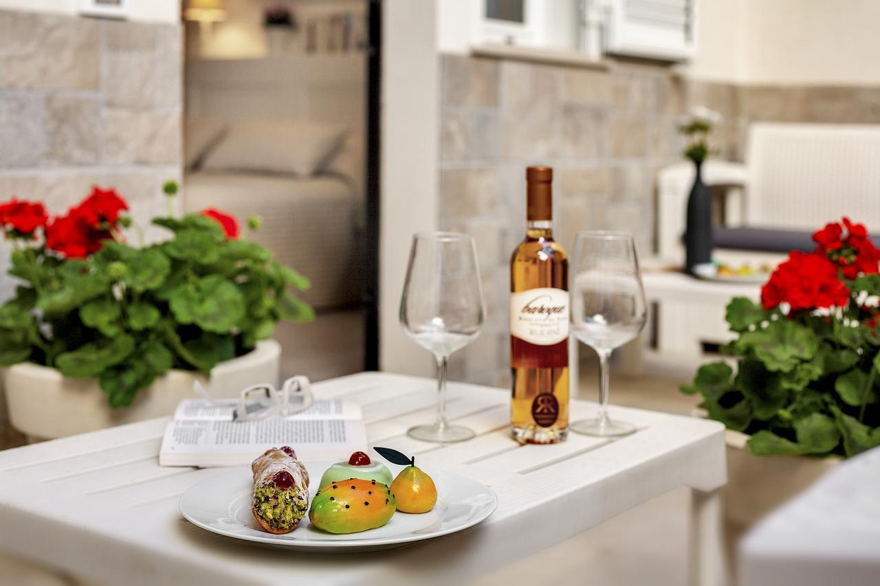 Siciliacasevacanze - Marina Domus Rooms Марина ди Рагуса Екстериор снимка
